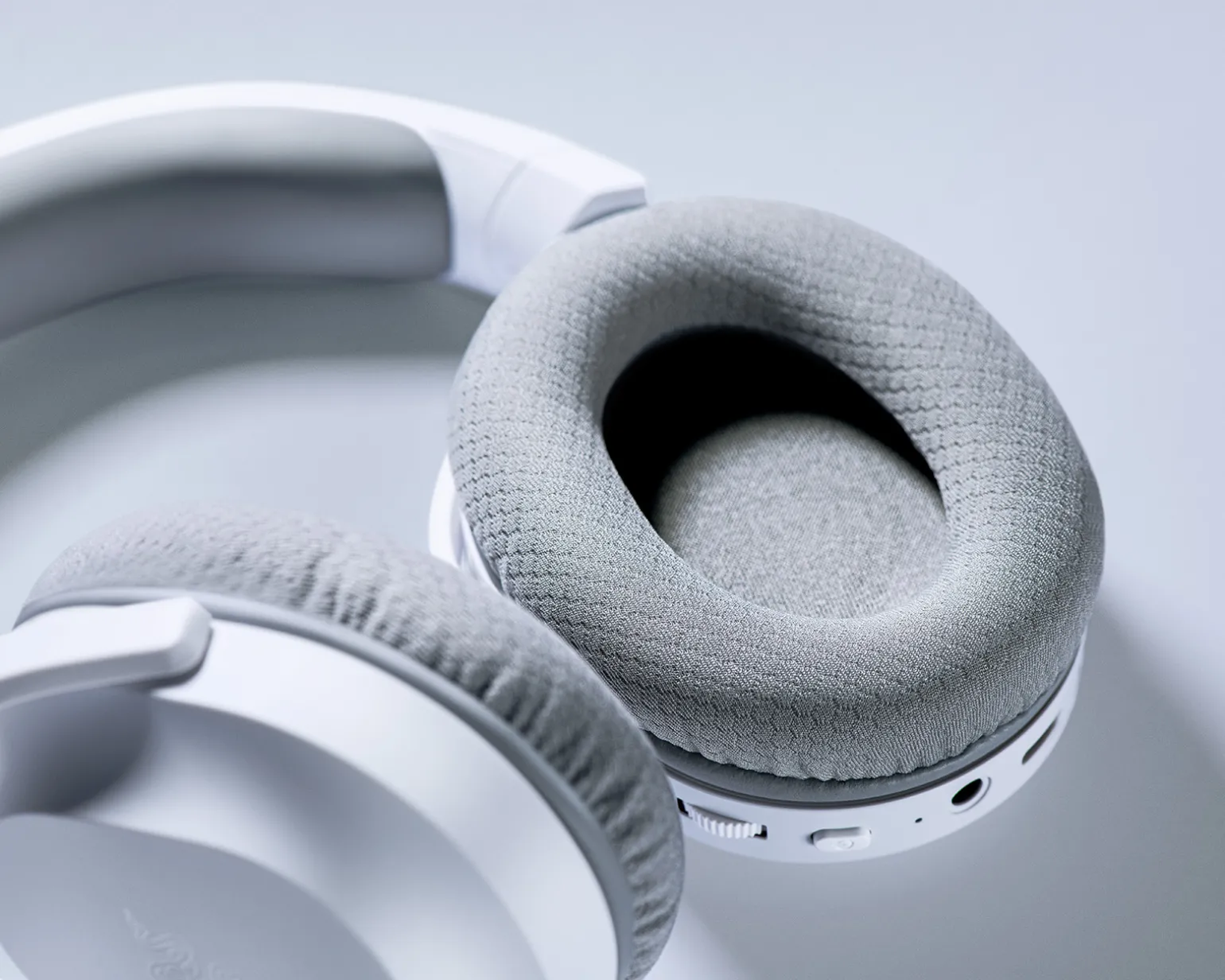 Barracuda X Wireless Gaming Headset - Mercury