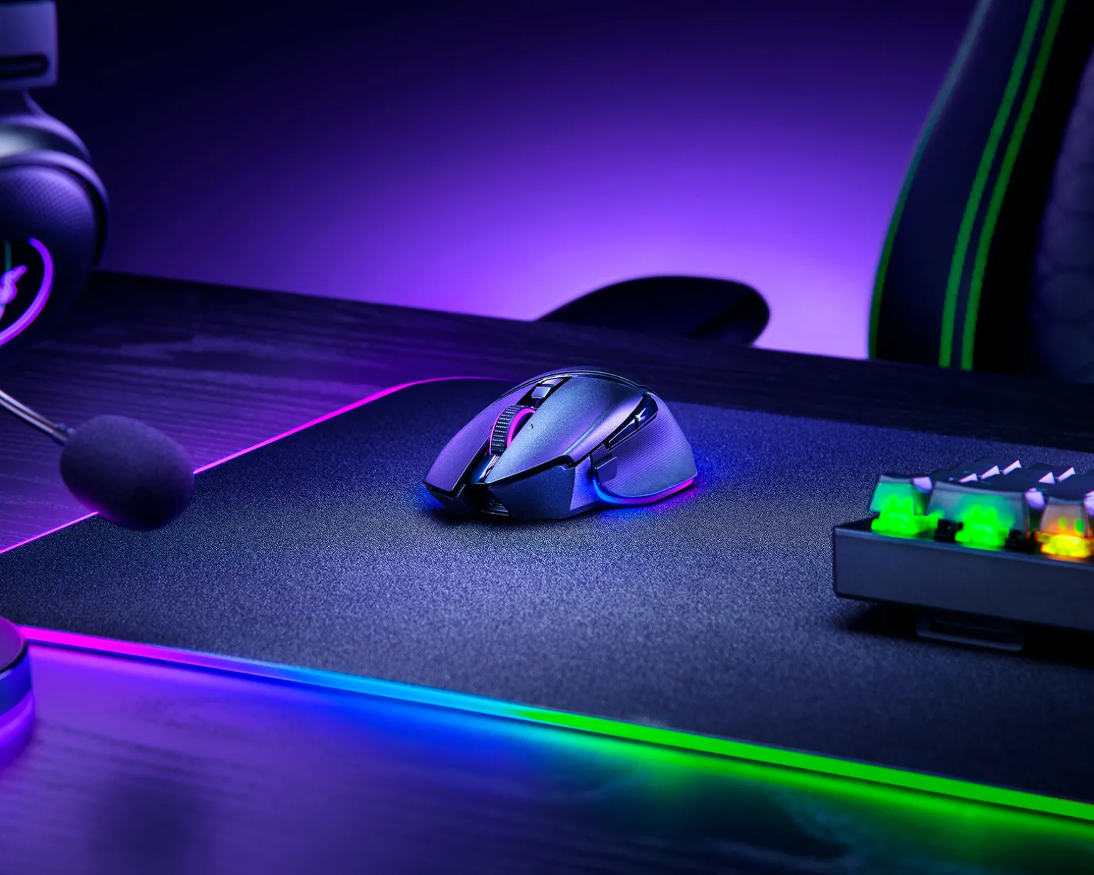 Basilisk V3 Pro Wireless Gaming Mouse - Black