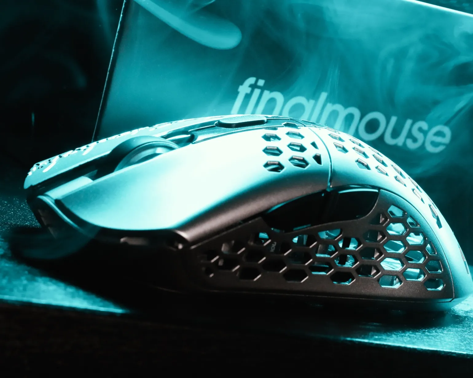 Finalmouse Starlight Pro - TenZ - Wireless Gaming Mouse - Medium