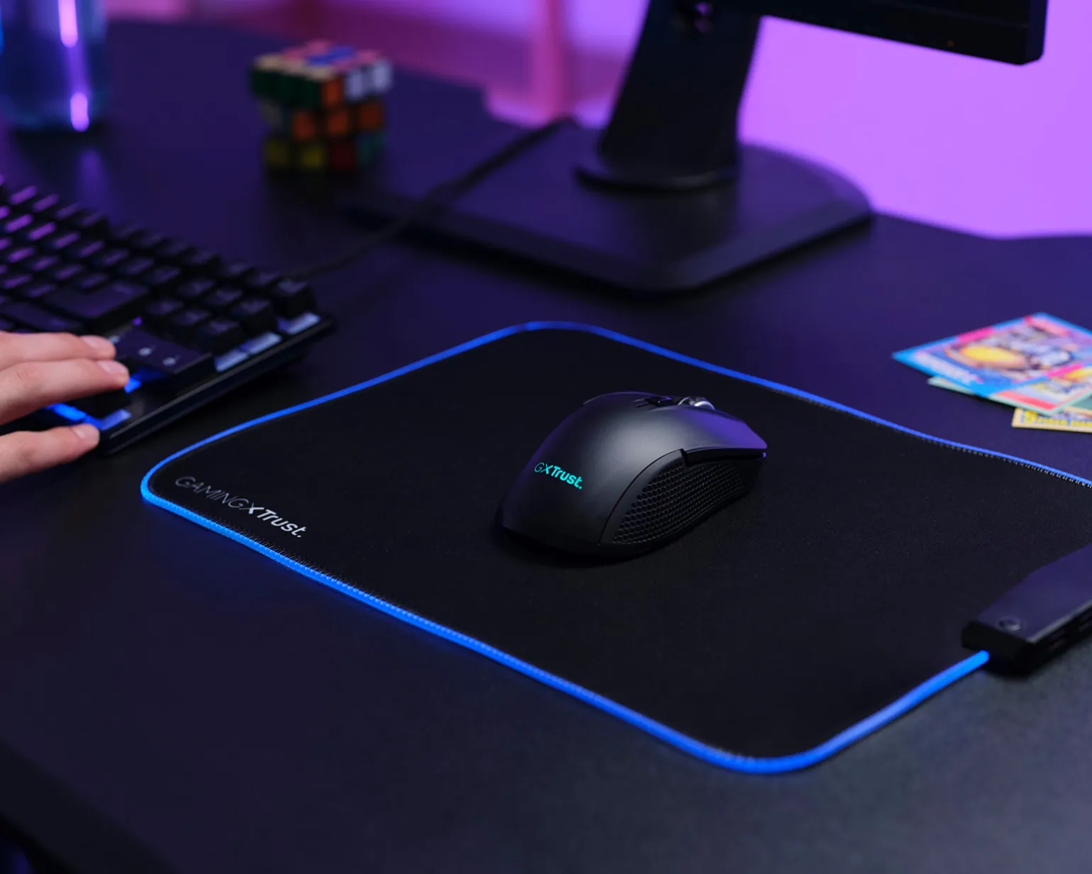GXT 923 YBAR Wireless Gaming Mouse - Black
