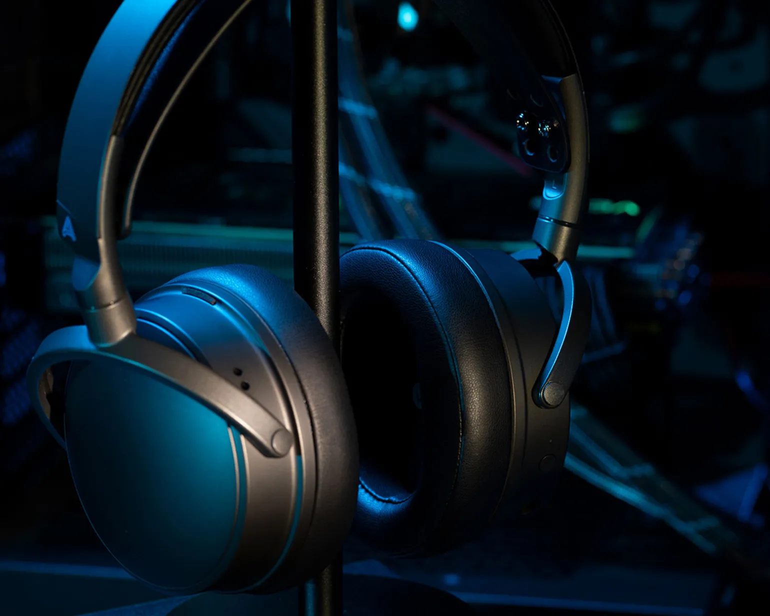 Maxwell Wireless Gaming Headset (PS4/PS5/PC)