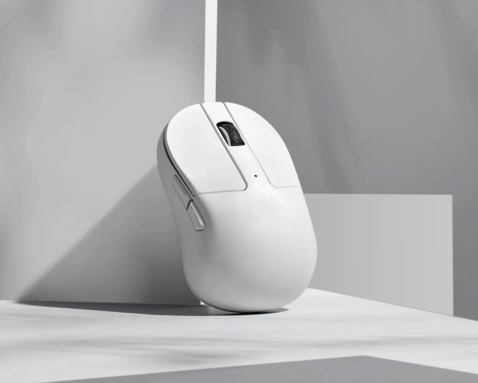 M4 4K Wireless Gaming Mouse - White