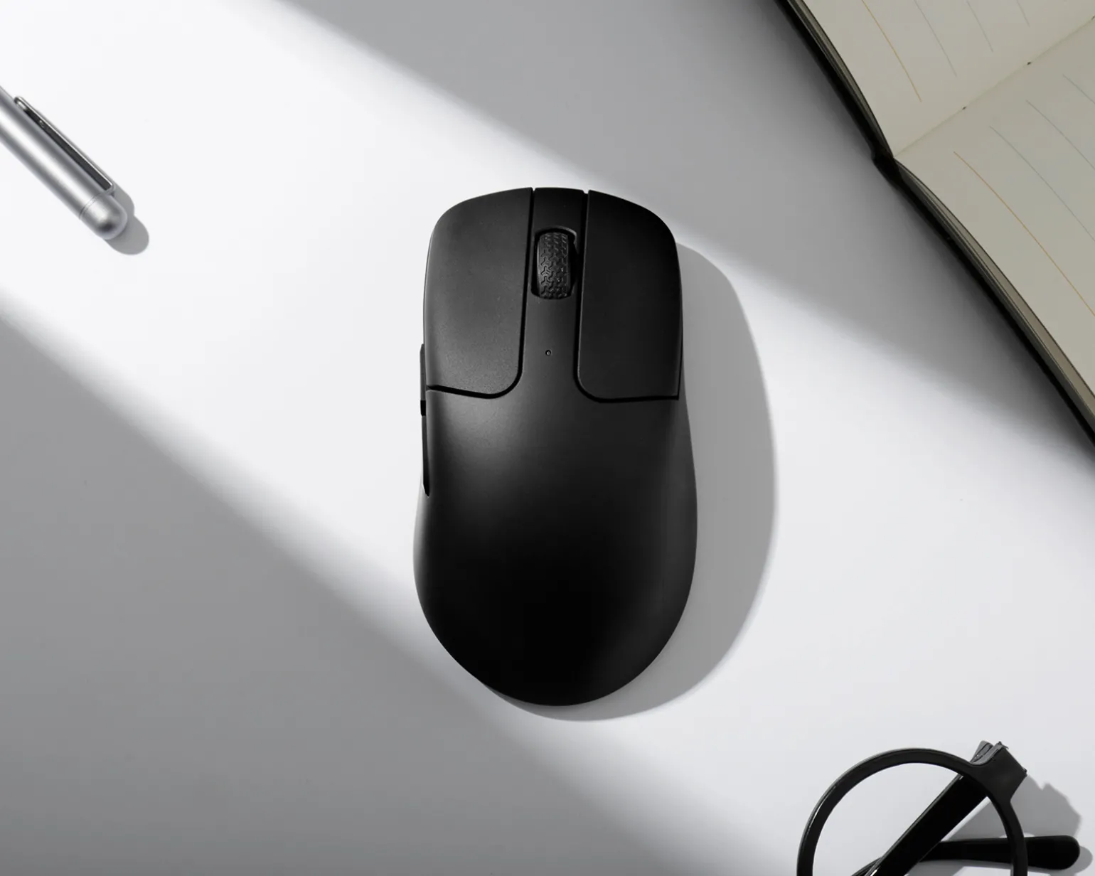 M2 Wireless Gaming Mouse - Black
