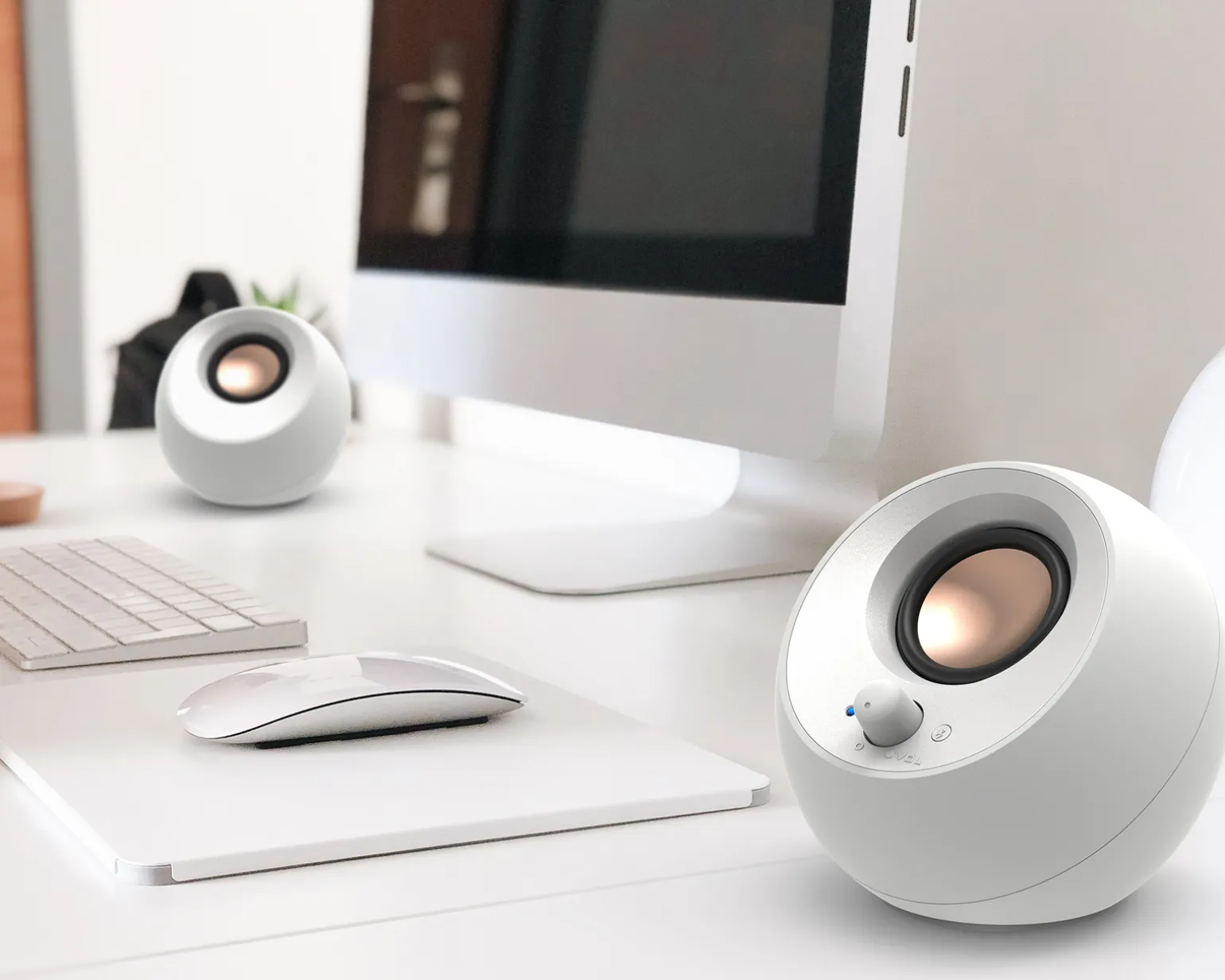 Pebble V3 - 2.0 Speaker - White