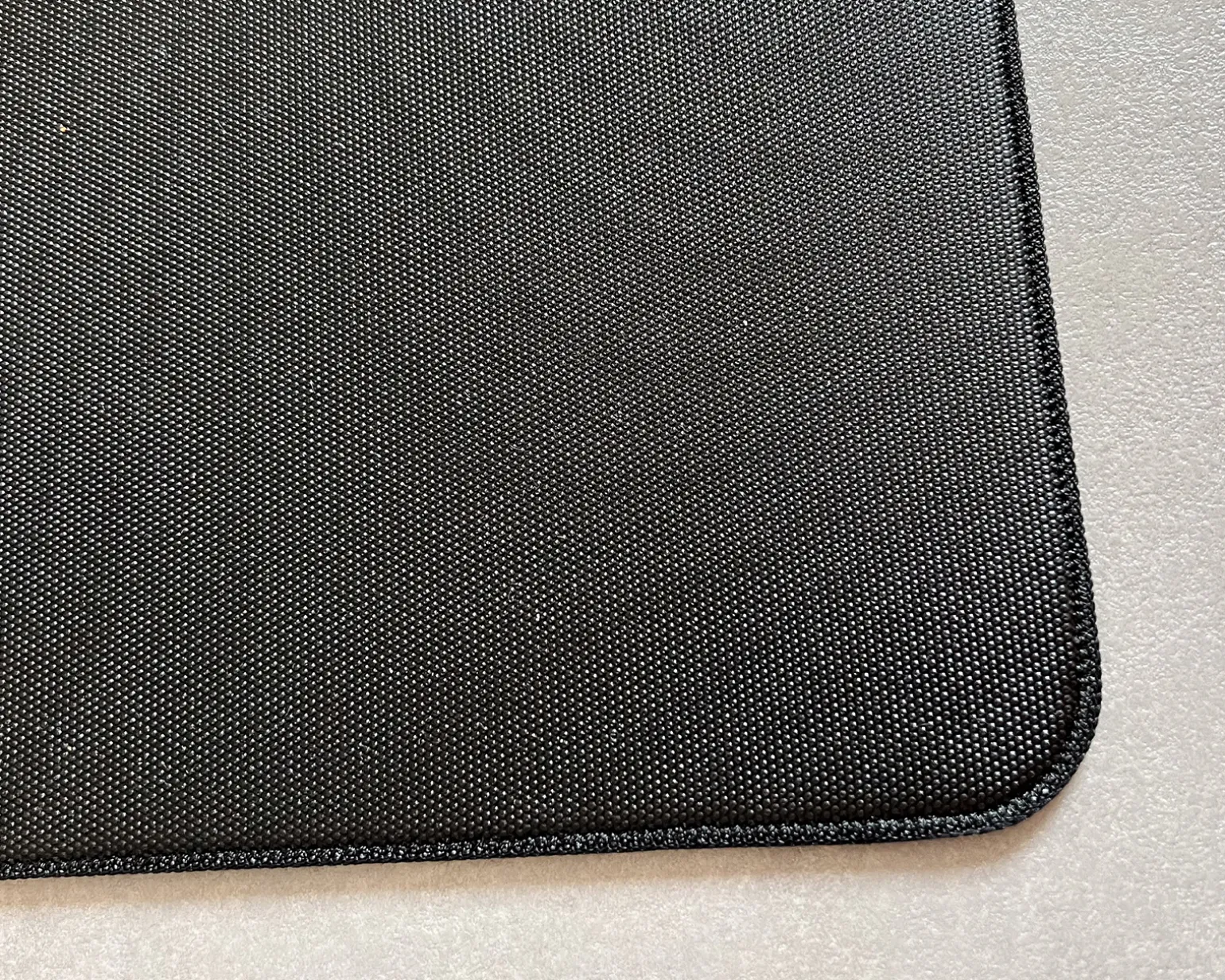 Pelz - Gaming Mousepad - L - SOFT - Black