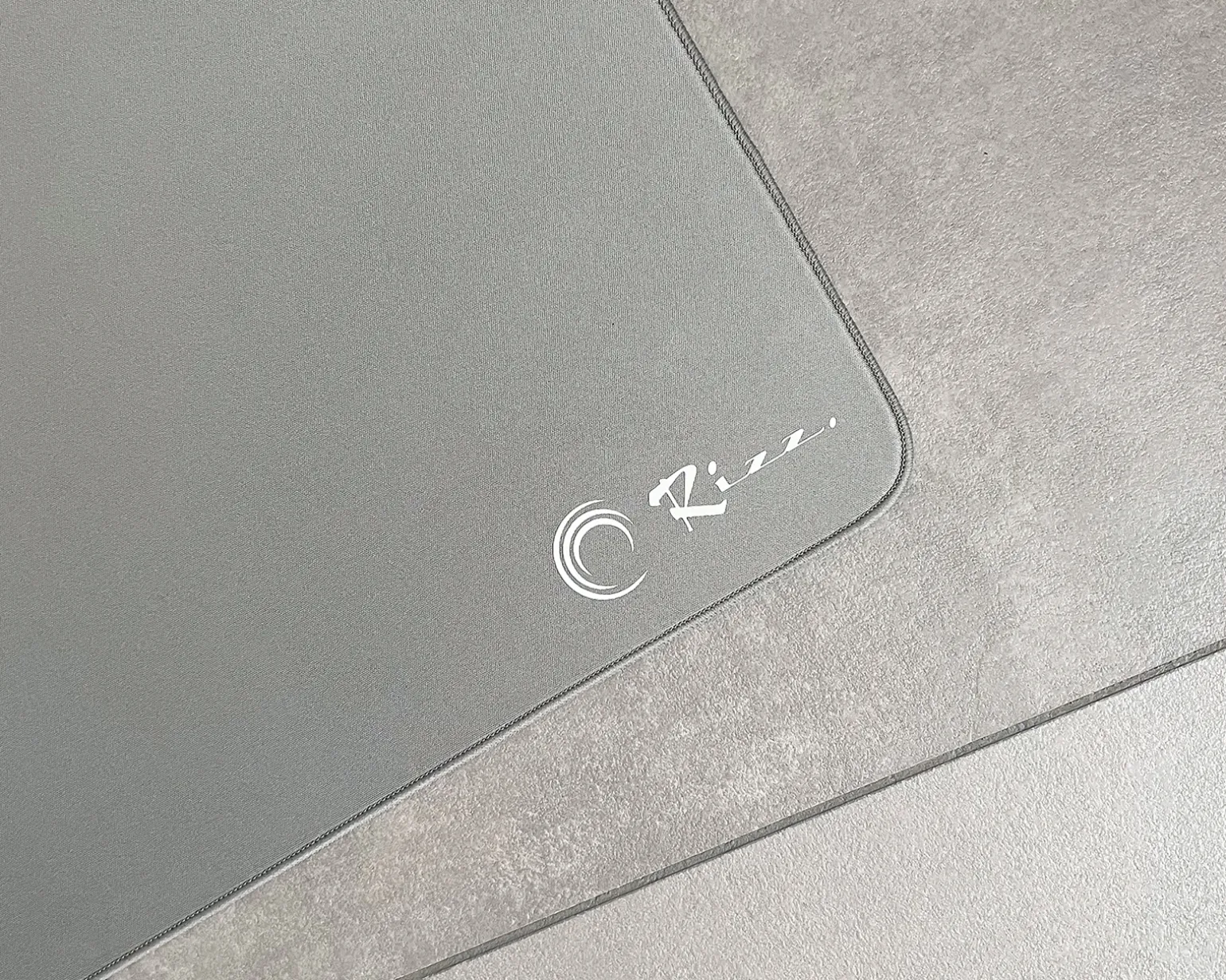 Rizz - Gaming Mousepad - L - SOFT - Grey