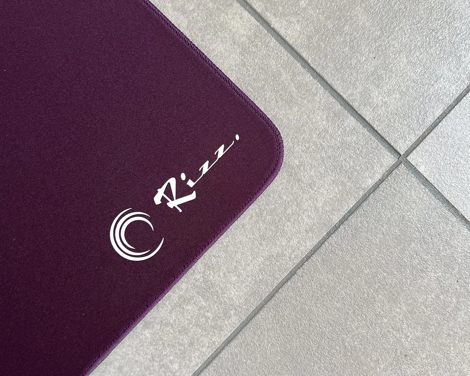 Rizz - Gaming Mousepad - L - SOFT - Purple