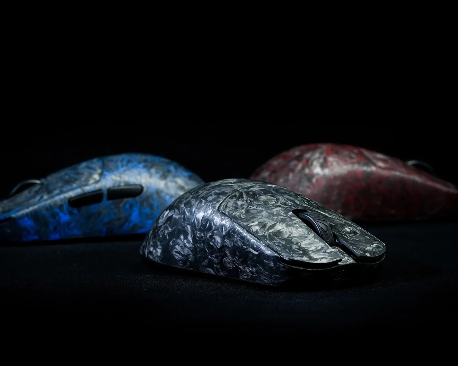 YING Forged Carbon Fiber Gaming Mouse - Red
